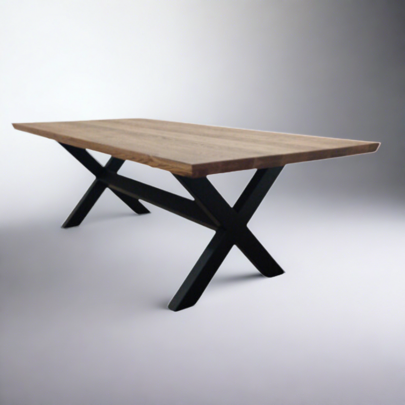 Solo Block Florida Oak table with black wooden leg