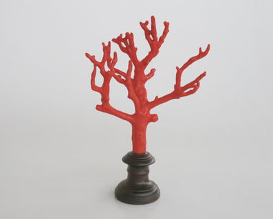 MED. RED CORAL ON STAND 36X23CM