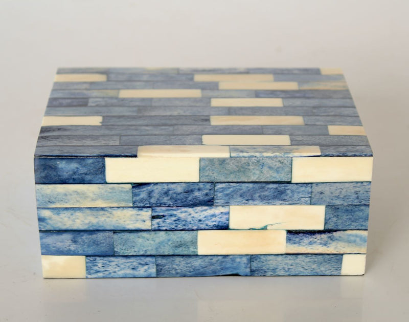 LARGE BLUE & WHITE BONE BOX 8X18.5X14.5CM