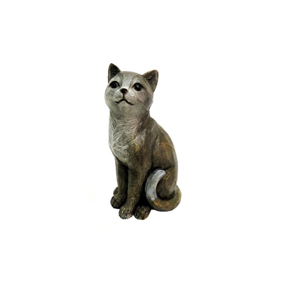 Make a statement with the Zilla Cat. This grey toned charming cat décor stands at 29cm high, perfect for adding a touch of unique style to your home. Showcase your decorating skills with this one-of-a-kind décor piece.