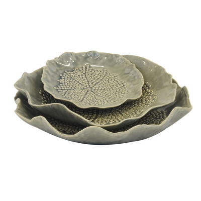 Enhance your home decor with this stunning Ceramic Petal Plate Grey Set of 3. This 3-piece set comes with different sizes: 28CM X 28CM Large, 25CM X 25CM Medium and 17CM X 17CM Small. Perfect for unique home interiors, these plates feature beautiful flower petal designs. Add a unique touch to any room today.  Ceramic Petal Plate Grey Set of 3  Size  28CM X 28CM Large  25CM X 25CM Medium  17CM X 17CM Small  Flower petal plates are perfect for any home. interior decor  Unique Interiors 
