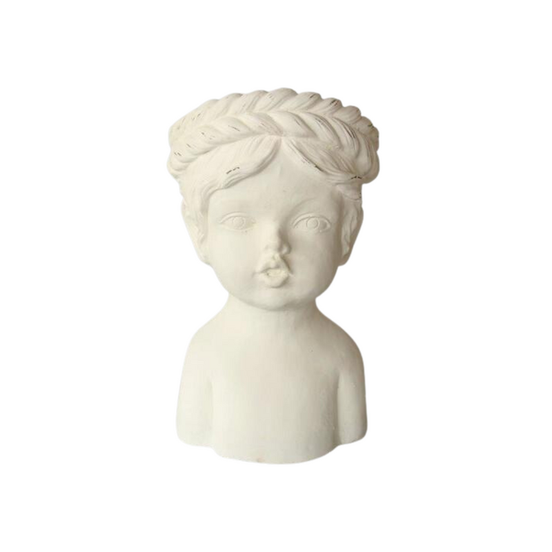 This 37X20CM large white planter, featuring plaited hair, is a great addition to any home&