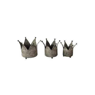 Set Of 3 Crown Metal Planter  This item is an ideal fit for an unoccupied area in your home and bring the royalty in.   Size: 16X20CM   Delivery between 5 - 7 working days
