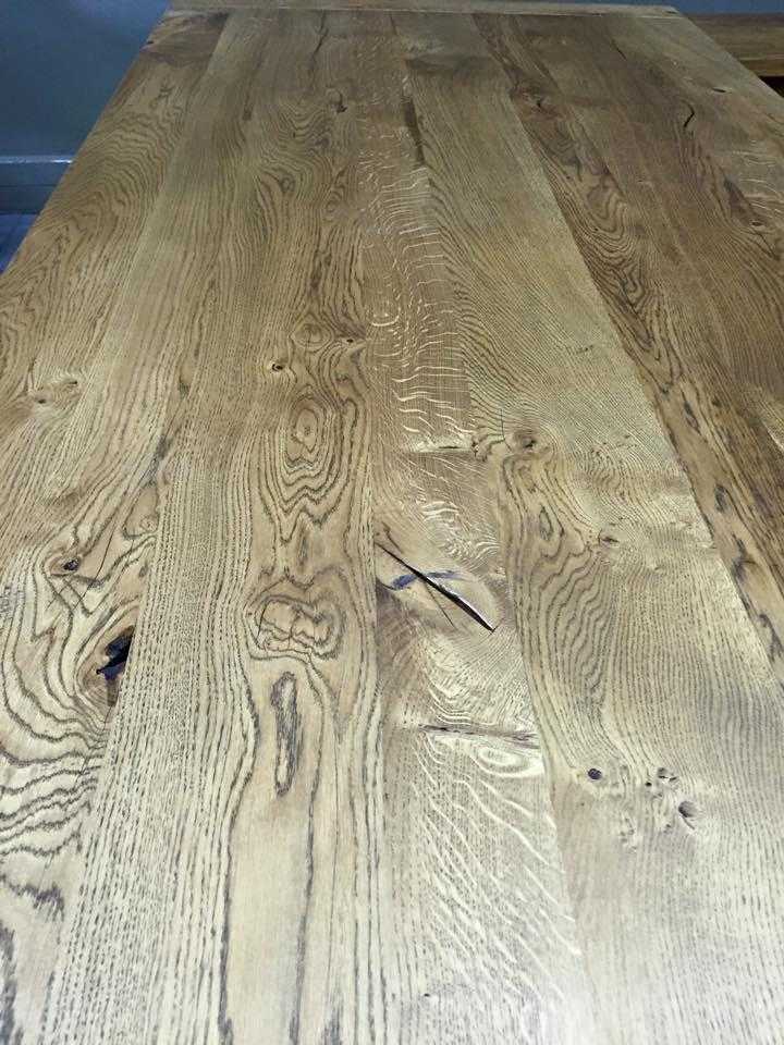 Oak Classic Leg Table