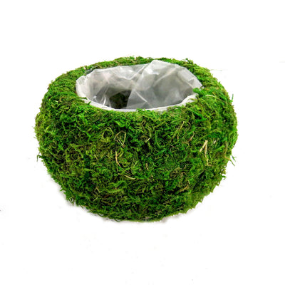 The Zara Ballvase is a waterproof, moss-covered vase that measures 15x15x10cm - perfect for adding a touch of greenery to any room. With its lined plastic interior, it's sure to give any home or office a lush, fresh look.