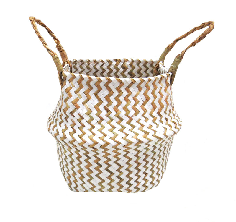 This Piccolo basket is made from chevron weave in stunning white and natural colors. Its exquisite twist handle makes it the perfect container for everyday items such as croissants, rolls and eggs. With its long-lasting quality and stylish finish, this basket will serve any purpose you require- UNIQUE INTERIORS