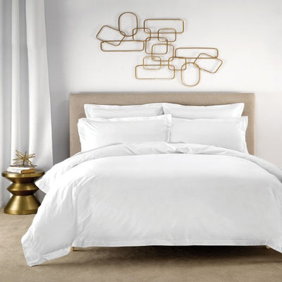 Smooth as silk, with a wonderful feel and drape, these 500 thread count bamboo/cotton sateen weave duvet covers are perfect for those who appreciate true luxury! Duvet covers are oxford style and are available in either white or silver. Pillowcases are sold separately. Available in Silver and White across a wide range of separates.  COLOUR: WHITE, SILVER