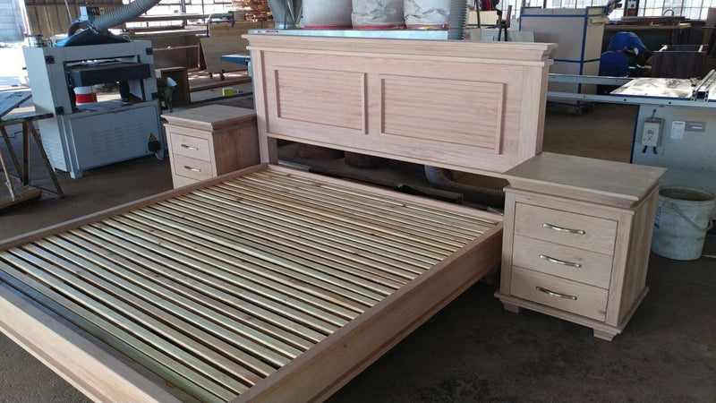 Oak Classic Style bed King size with rubio monocoat sealnt